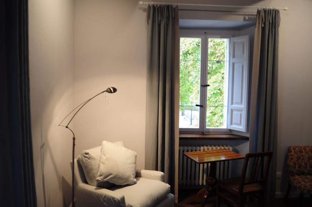 Bed and Breakfast Oberdan Ospitalita' Тоді Екстер'єр фото