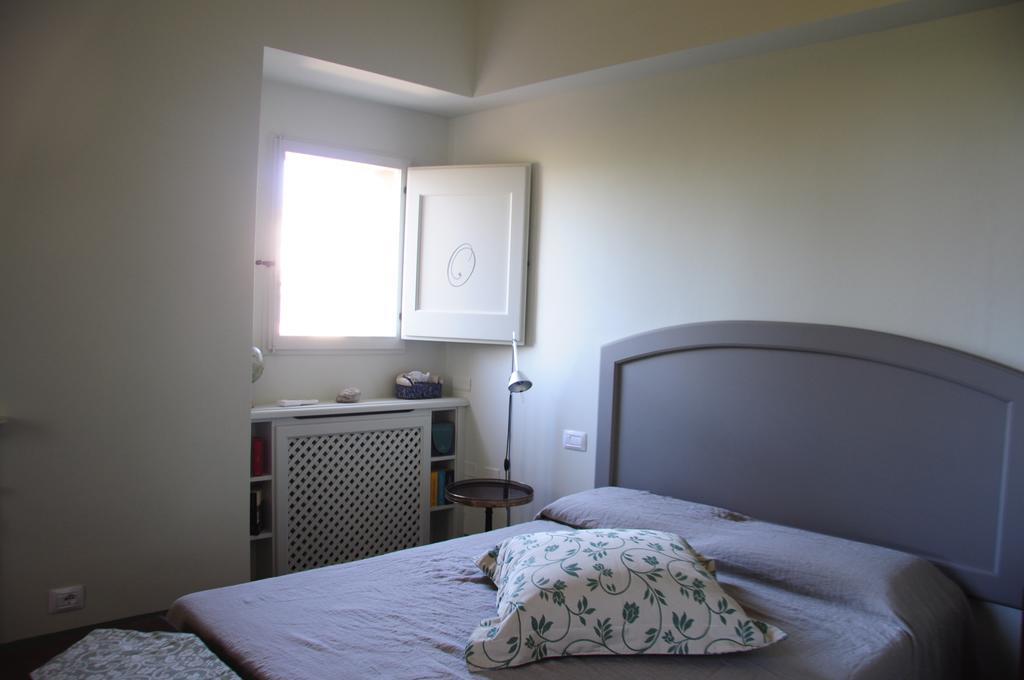 Bed and Breakfast Oberdan Ospitalita' Тоді Екстер'єр фото